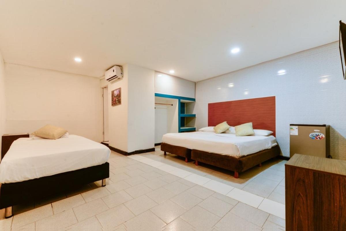 Hotel Continental Sai San Andrés Kültér fotó